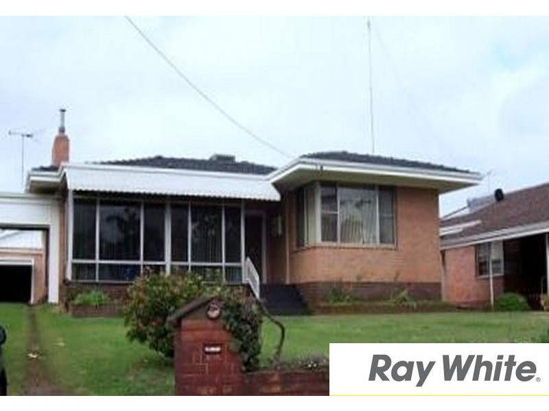 323 Old Coast Road, Australind WA 6233