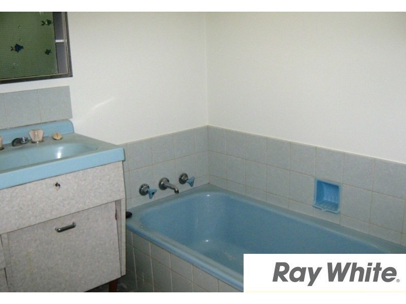 323 Old Coast Road, Australind WA 6233