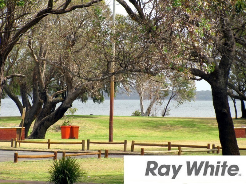 323 Old Coast Road, Australind WA 6233