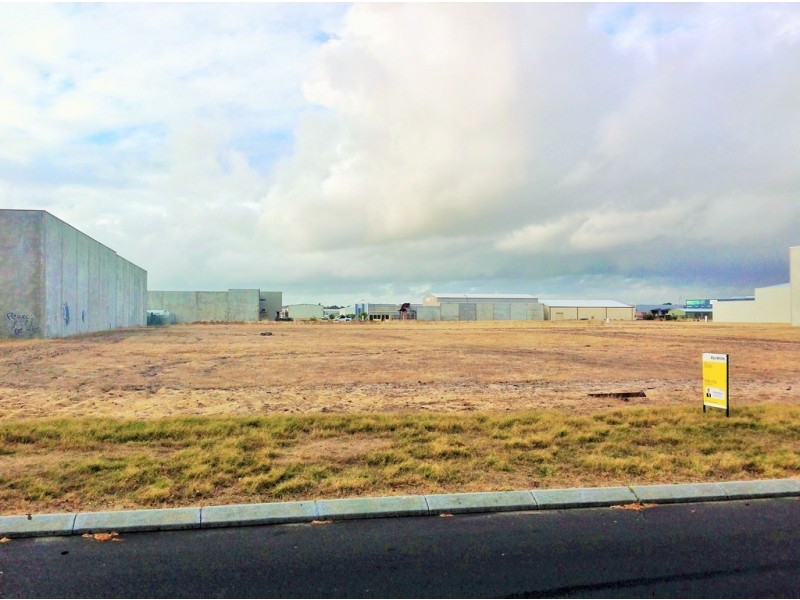 17 Worcestor Bend, Davenport WA 6230