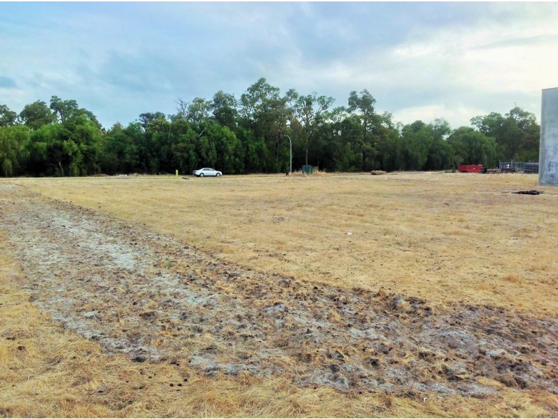 17 Worcestor Bend, Davenport WA 6230