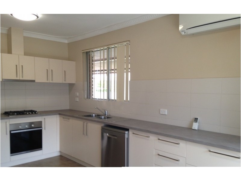 32 Albert Road, Bunbury WA 6230