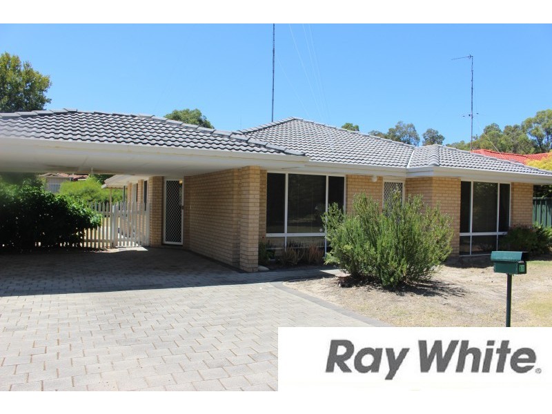 11 Lincoln Grove, College Grove WA 6230