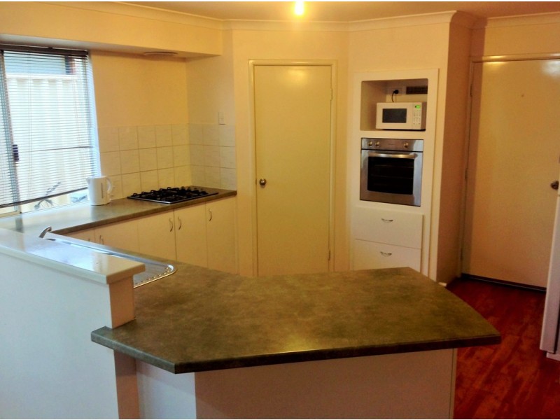 33 Edwinstone Close, Dalyellup WA 6230