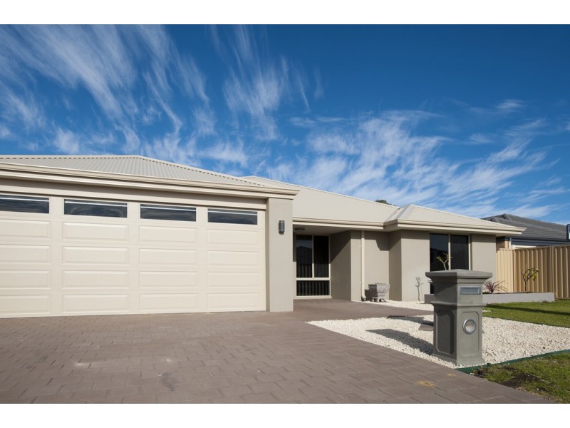 13 Beraking Loop, Dalyellup WA 6230