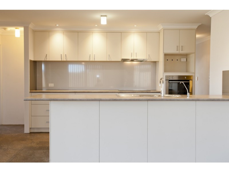 13 Beraking Loop, Dalyellup WA 6230