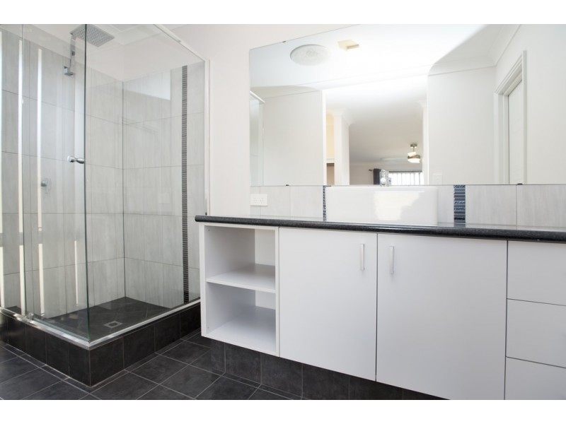 13 Beraking Loop, Dalyellup WA 6230