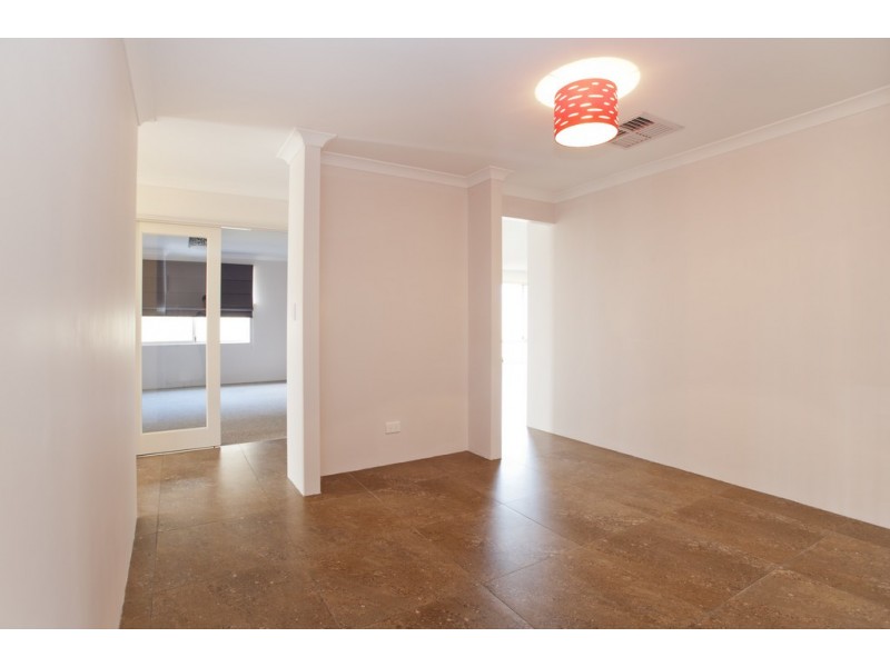 13 Beraking Loop, Dalyellup WA 6230