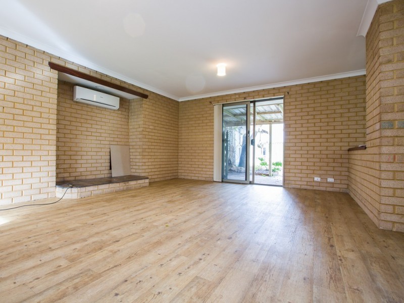 8 Armstrong Place, Dunsborough WA 6281