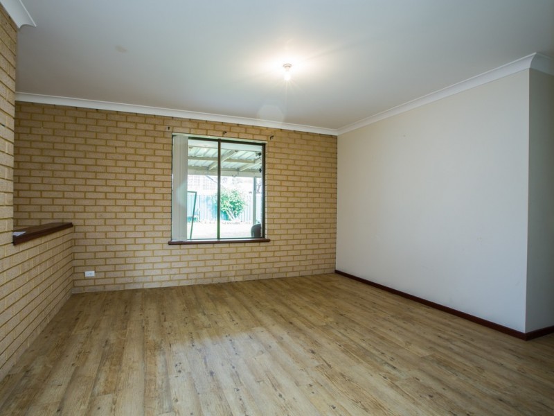 8 Armstrong Place, Dunsborough WA 6281