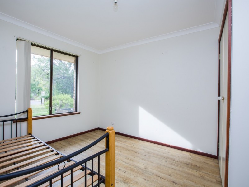 8 Armstrong Place, Dunsborough WA 6281