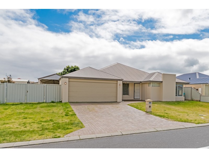 15 Zircon Way, Australind WA 6233