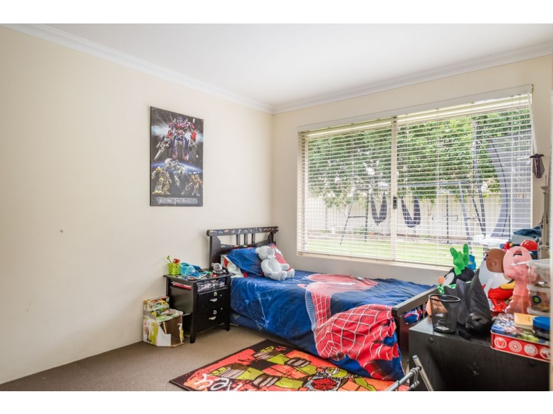 15 Zircon Way, Australind WA 6233