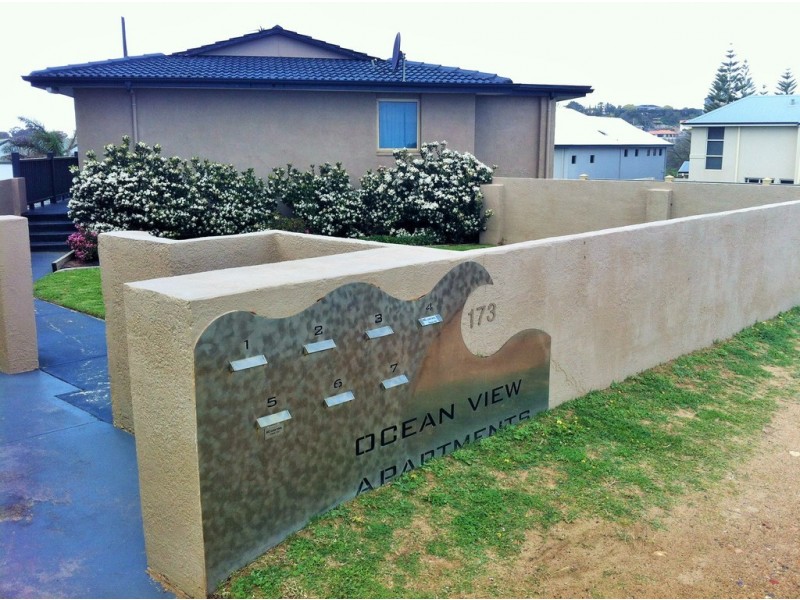 1/173 Ocean Drive, South Bunbury WA 6230