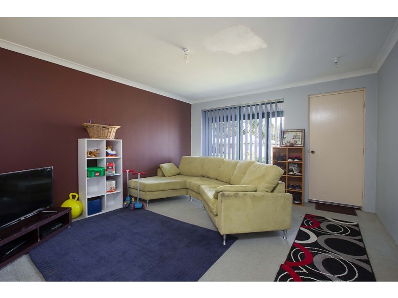 6 Kearney Way, Usher WA 6230
