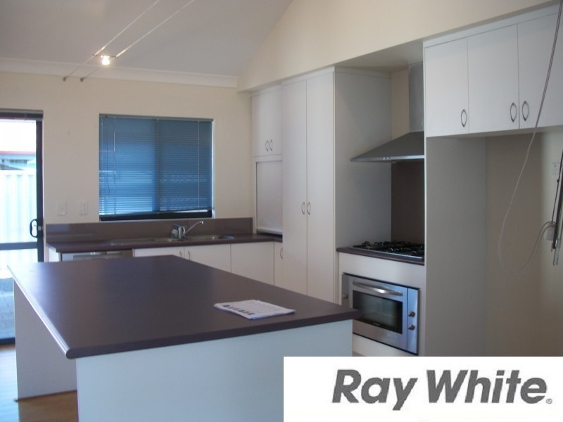7 Cusworth Drive, Glen Iris WA 6230