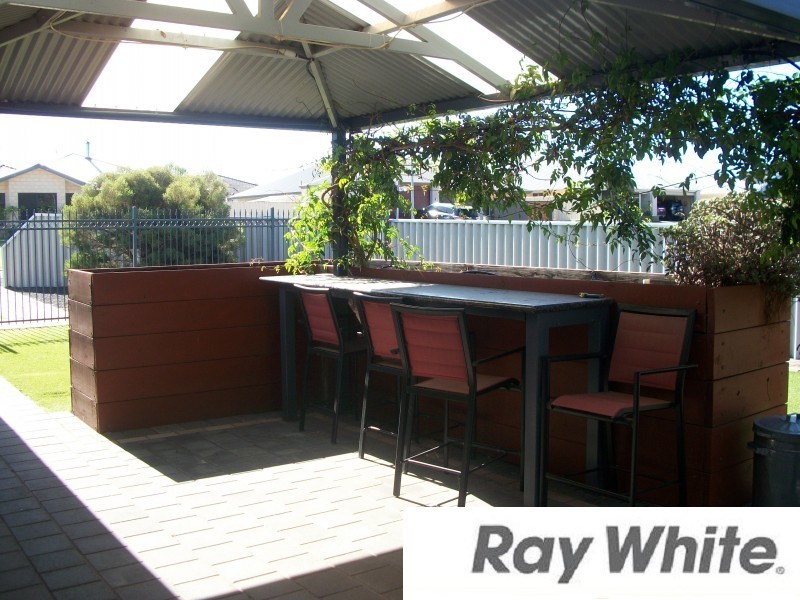 7 Cusworth Drive, Glen Iris WA 6230