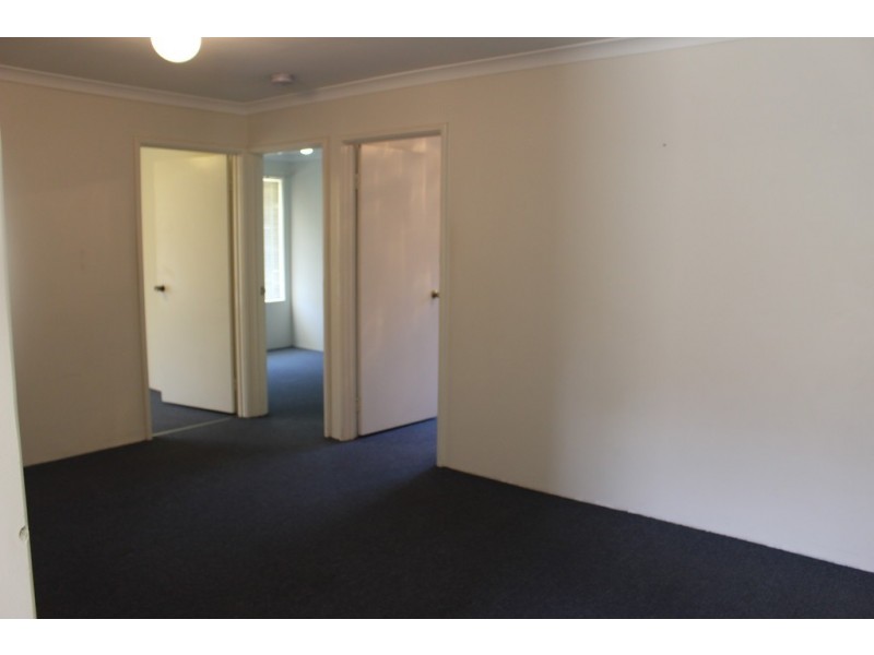 11 Lincoln Grove, College Grove WA 6230