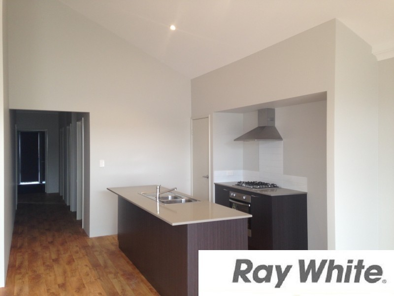 47B Constellation Drive, Australind WA 6233