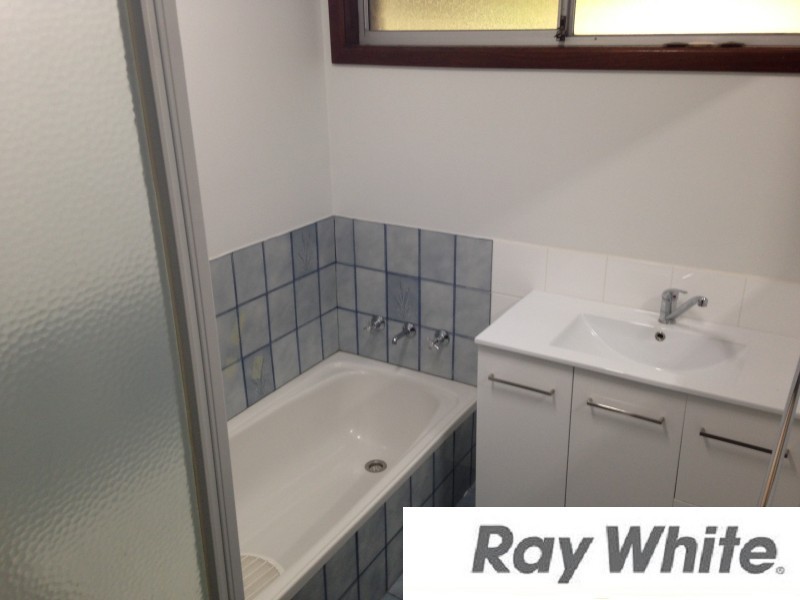 15 Armanta Drive, Carey Park WA 6230