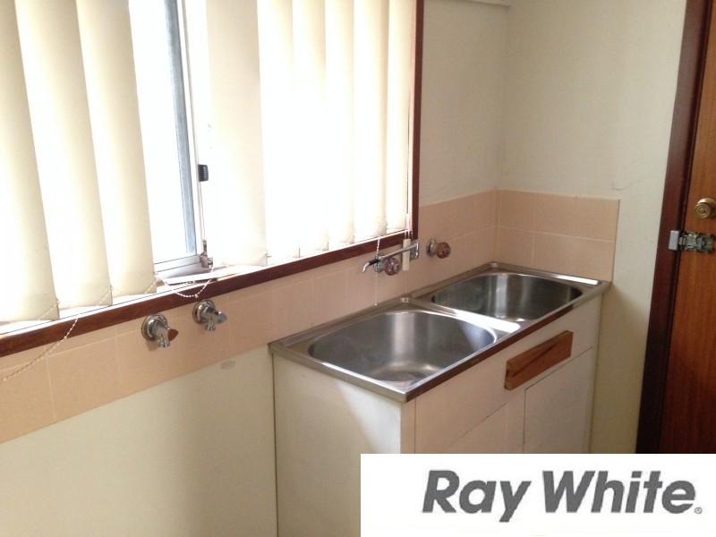 15 Armanta Drive, Carey Park WA 6230