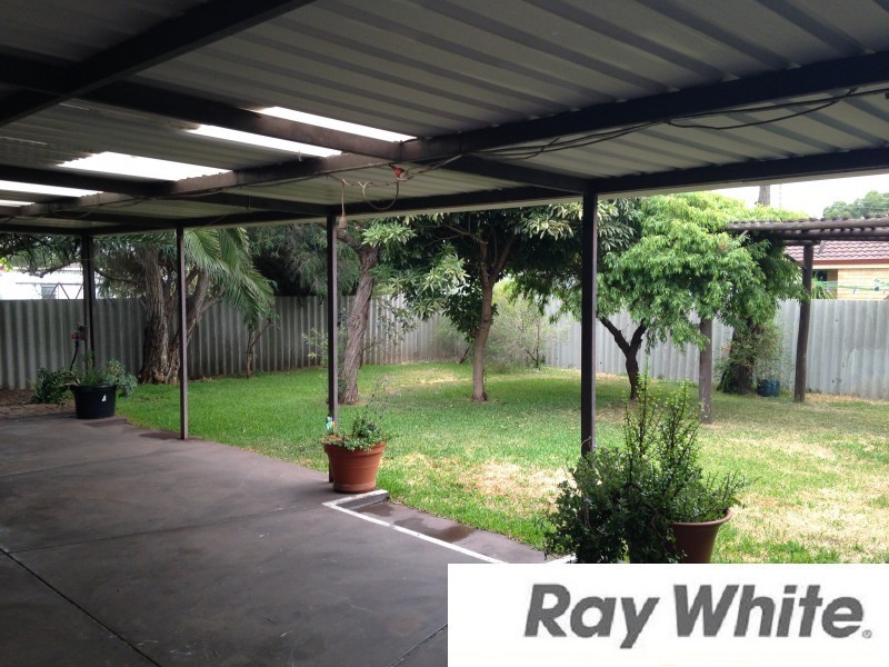 15 Armanta Drive, Carey Park WA 6230