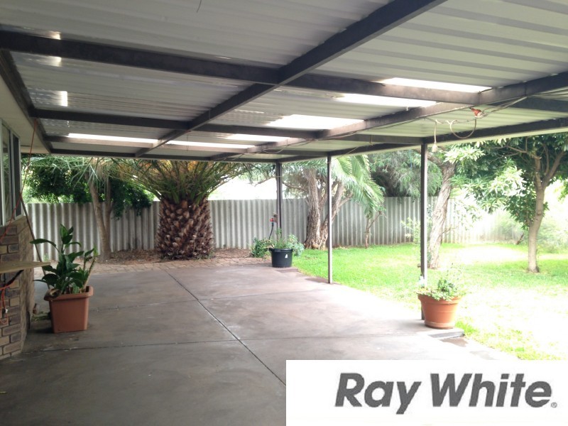 15 Armanta Drive, Carey Park WA 6230