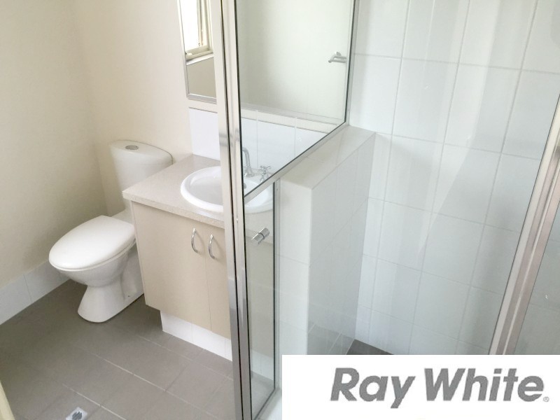 4/204 Clarke Street East, Carey Park WA 6230