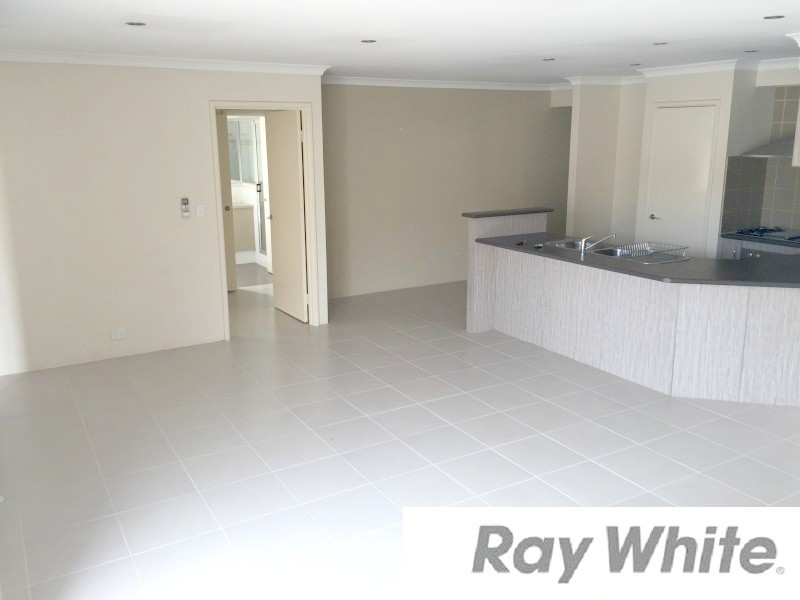 4/204 Clarke Street East, Carey Park WA 6230