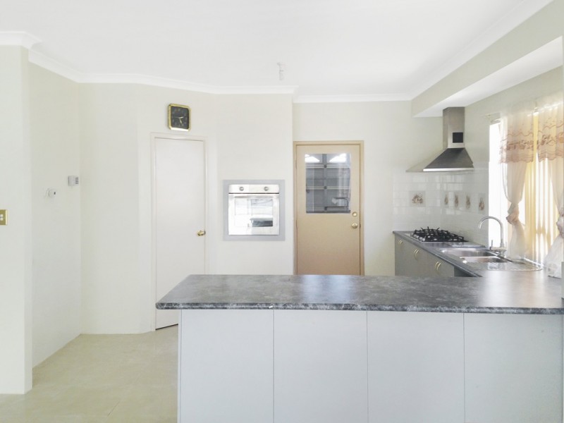 16 Sepia Approach, Dalyellup WA 6230