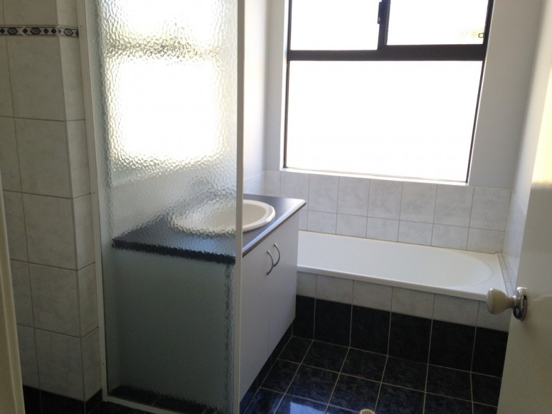 8 Cassia Place, Glen Iris WA 6230