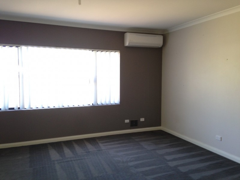 8 Cassia Place, Glen Iris WA 6230