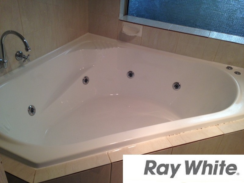 23 Flaherty Court, Carey Park WA 6230