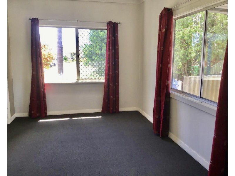 19 Boyalla Street, Carey Park WA 6230