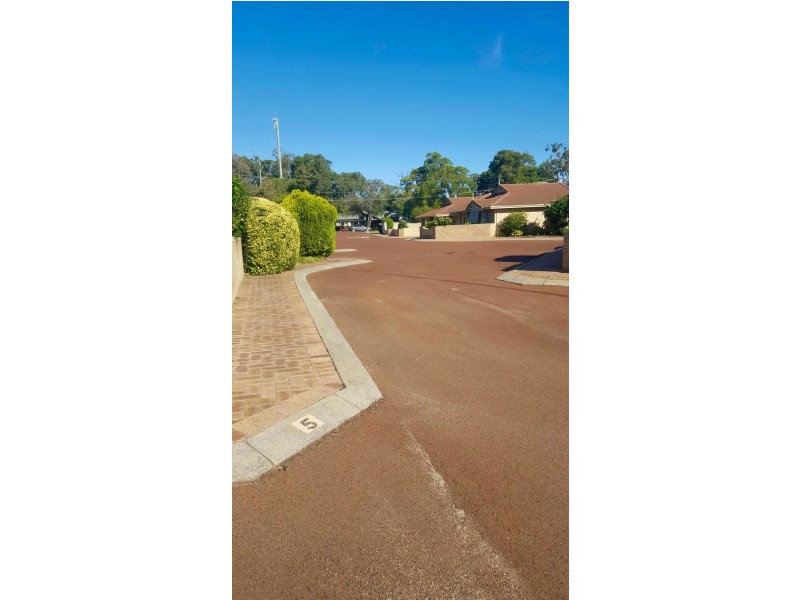 5/13 Paris Road, Australind WA 6233