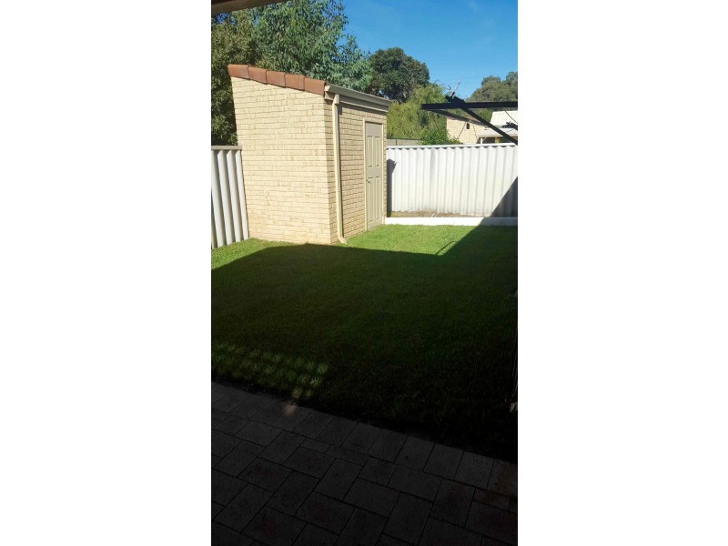 5/13 Paris Road, Australind WA 6233