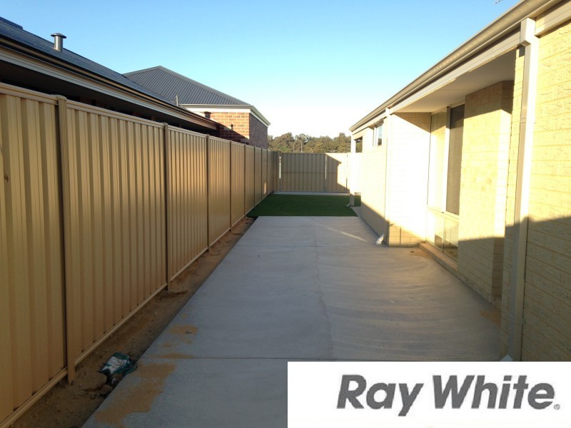 401 Parade Road, Dalyellup WA 6230