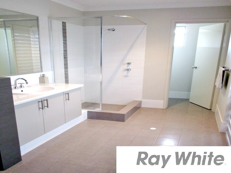 12 Colonna Street, Dalyellup WA 6230