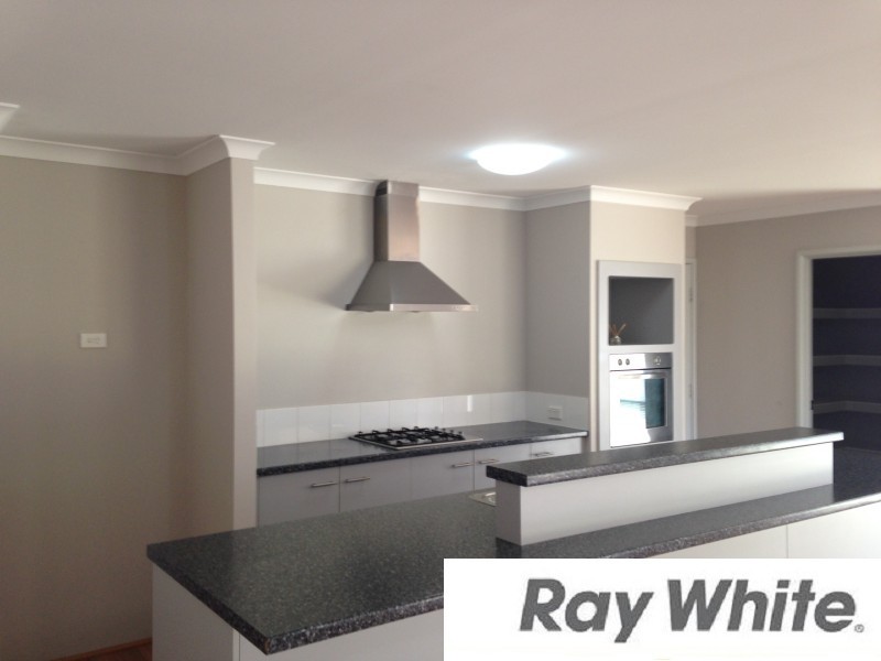 13 Cusworth Drive, Glen Iris WA 6230