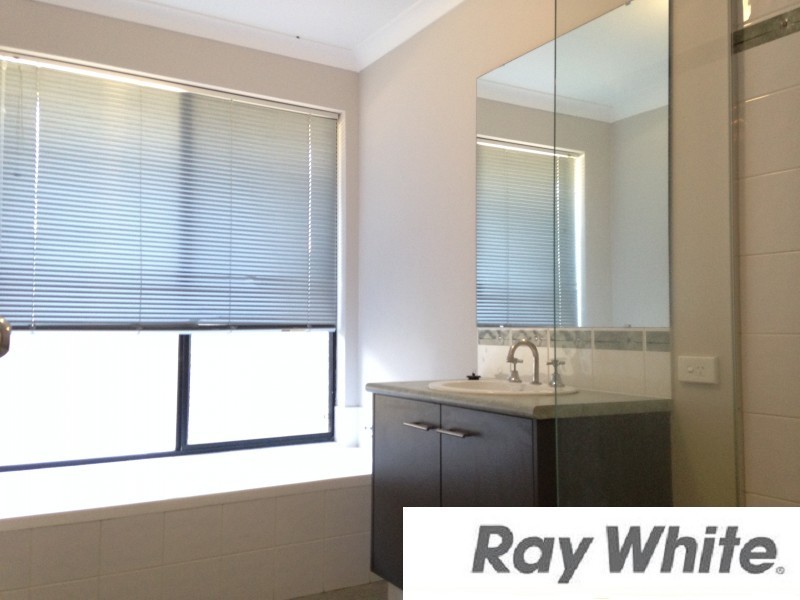 13 Cusworth Drive, Glen Iris WA 6230