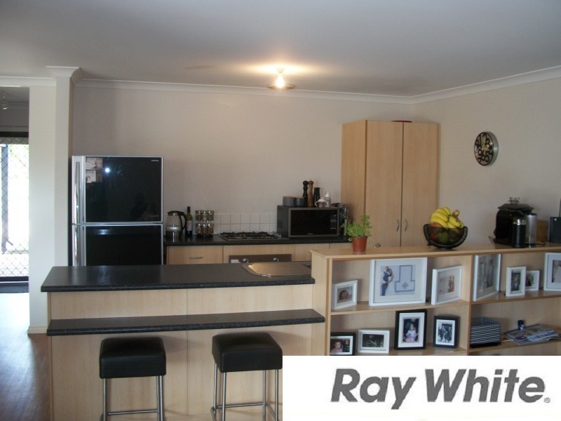 33 Swan Avenue, Millbridge WA 6232