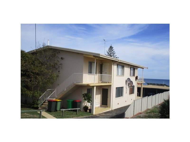 1/8 Greensell Street, Bunbury WA 6230