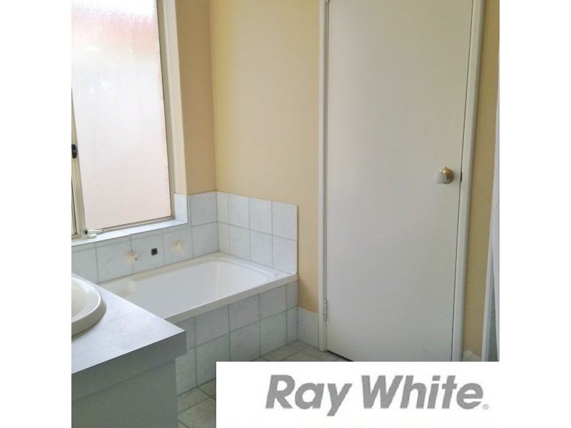 66 Winthrop Avenue, College Grove WA 6230