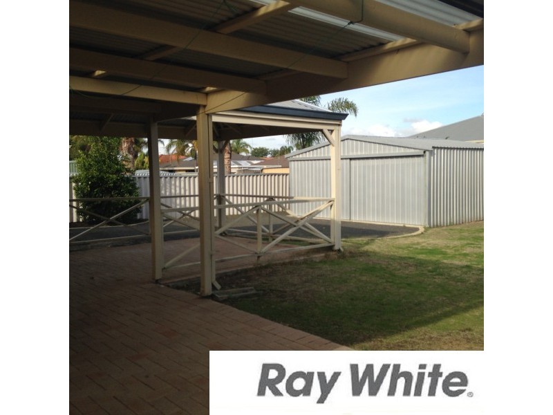 66 Winthrop Avenue, College Grove WA 6230