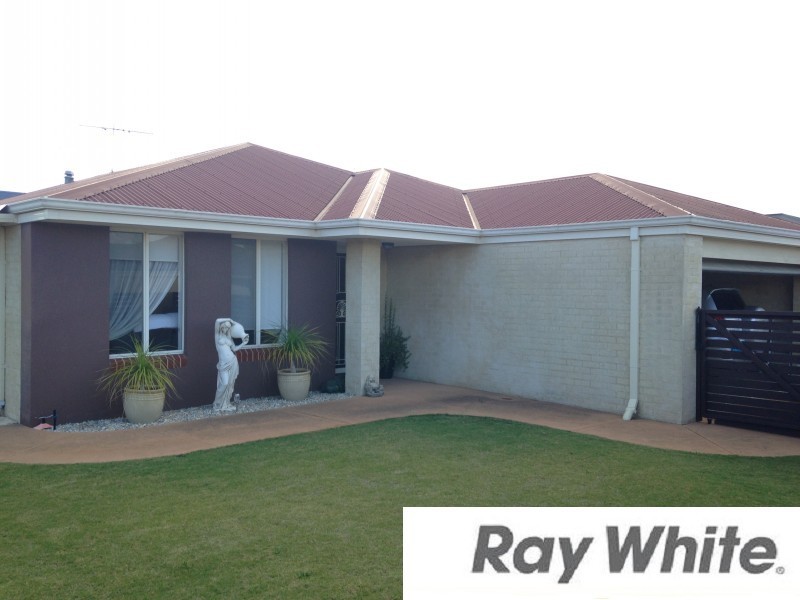 1 Cleveland Bay Avenue, Eaton WA 6232