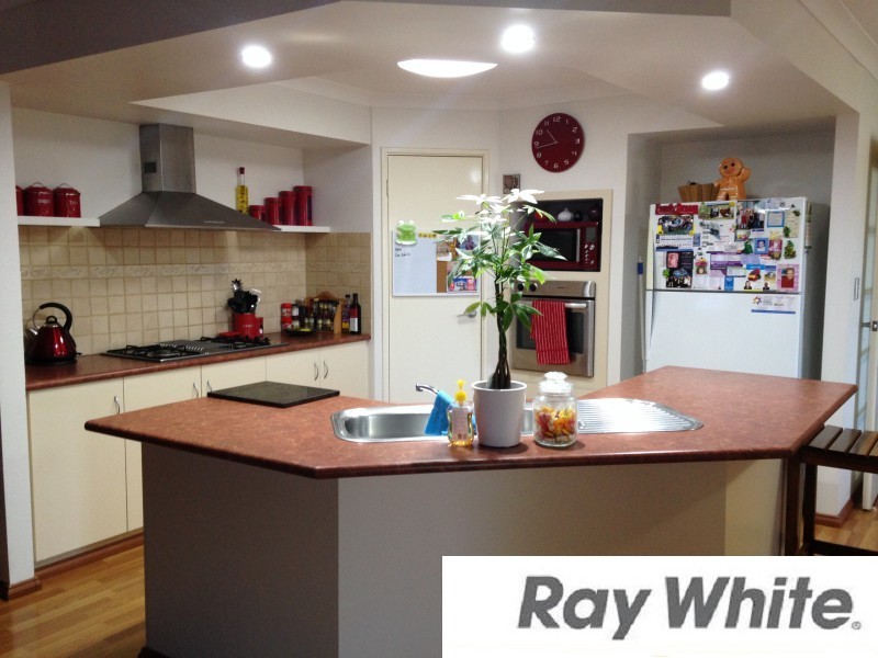 1 Cleveland Bay Avenue, Eaton WA 6232