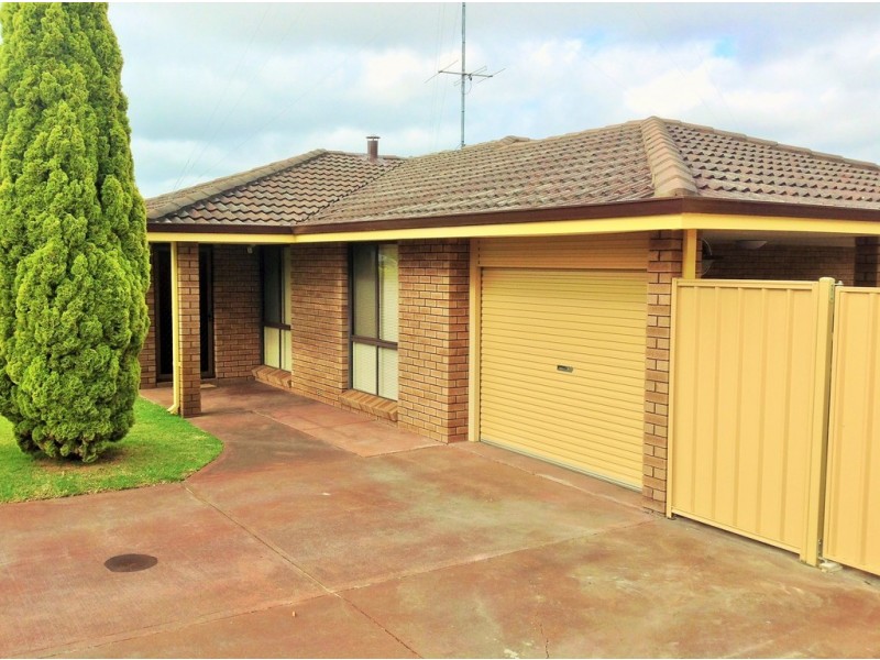 6 Parkfield Way, Australind WA 6233