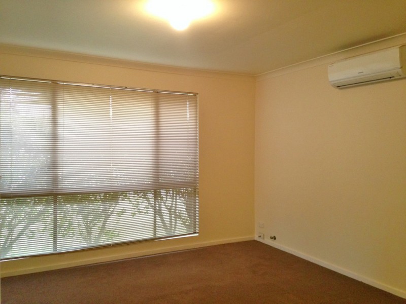 6 Parkfield Way, Australind WA 6233