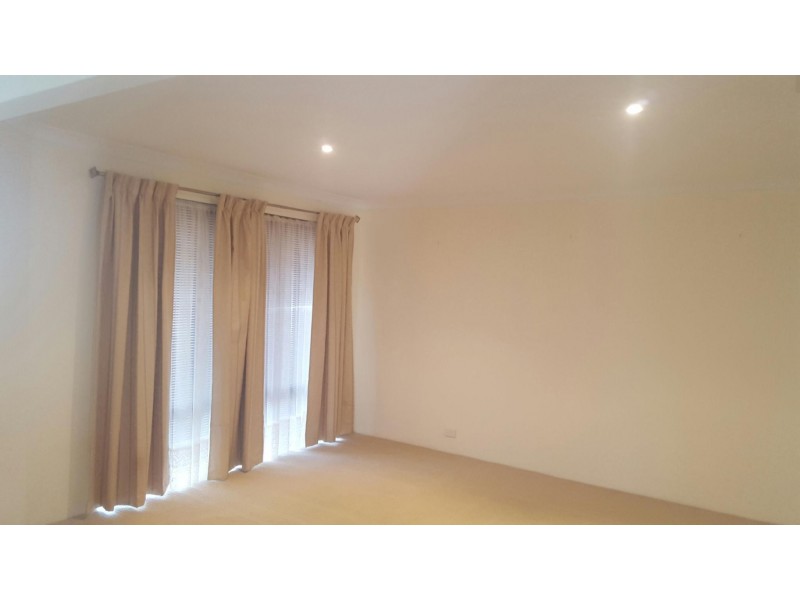 6 Tonkin Fairway, Dalyellup WA 6230