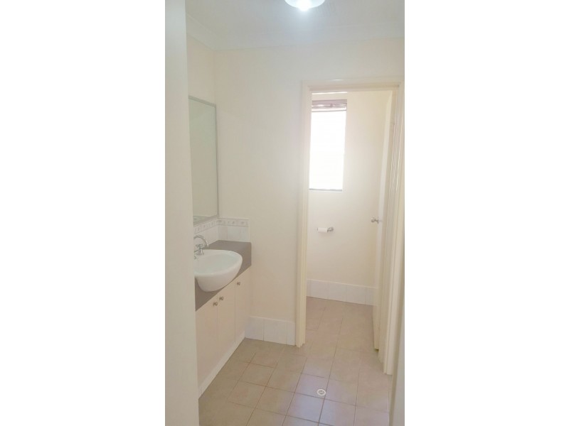 6 Tonkin Fairway, Dalyellup WA 6230